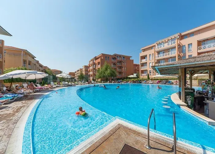 Апартаменты Double Cream Tunkovo